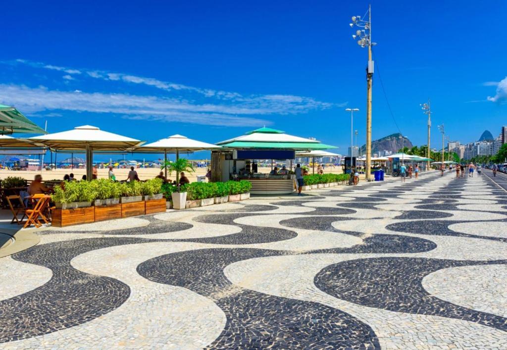 Rua Bolivar, Nº 154, Copacabana - Pertinho Da Famosa Do Mundo - Excelente Custo Benefício Finais De Semana, Feriados, Réveillon 2022, Carnaval 2023 Apartamento *